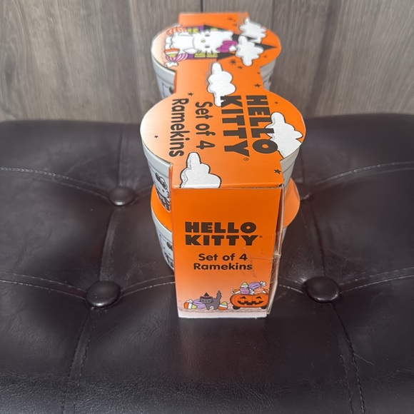 New Hello Kitty Halloween Skeleton Set Of 4 Round Ramekins In Unopened Package - Picture 6 of 8